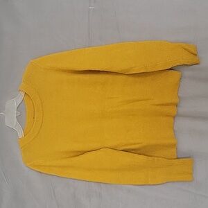 H&M Crew Neck Long Sleeves Sweater, Color Mustard, 13% Aplaca, 13% Wool, Size M